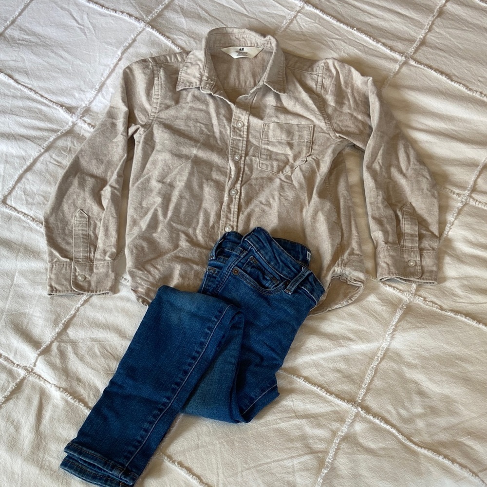 Boys Sz 7 outfit H&M Light Brown Shirt, Gap skinny jeans